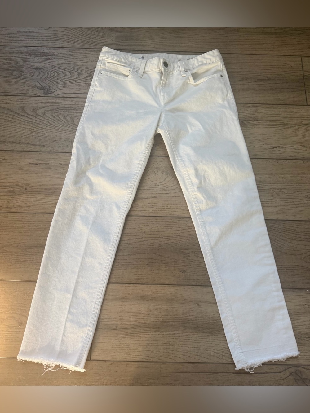 GAP White Straight-Leg Women's Jeans